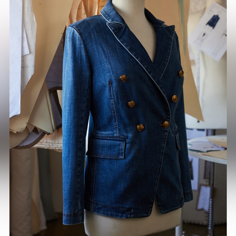 🆕 White House Black market Denim Studio Blazer - Picture 8 of 16